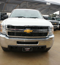 chevrolet silverado 2500hd 2014 white 8 cylinders automatic 76051