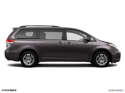 toyota sienna 2014 van 6 cylinders 6 speed automatic 76053