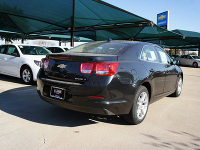 chevrolet malibu 2014 black sedan lt gasoline 4 cylinders front wheel drive automatic 76051