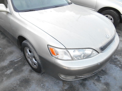 lexus es 300