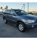 toyota highlander 2002 dk  blue suv limited gasoline 6 cylinders front wheel drive automatic 77546