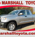 toyota tundra 2012 silver grade gasoline 8 cylinders 2 wheel drive automatic 75672