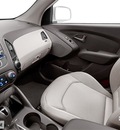 hyundai tucson 2014 suv 4 cylinders not specified 28805