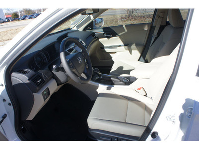 honda accord 2014 white sedan touring 6 cylinders automatic 75606