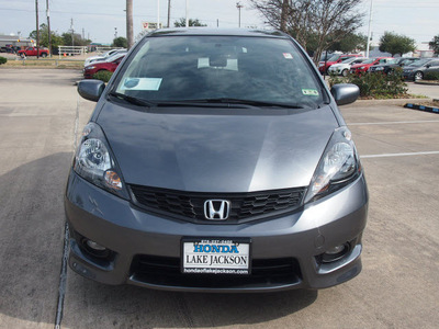 honda fit 2013 dk  gray hatchback sport gasoline 4 cylinders front wheel drive shiftable automatic 77566