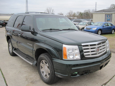 cadillac escalade 2002 green suv gasoline 8 cylinders all whee drive automatic 77379