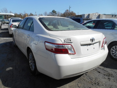 toyota camry hybrid