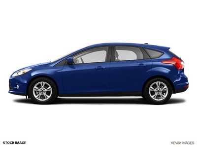 ford focus 2012 hatchback se 4 cylinders not specified 79407