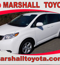 toyota sienna 2011 white van le 7 passenger auto access sea gasoline 6 cylinders front wheel drive automatic 75672