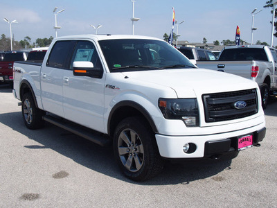 ford f 150 2014 white fx4 8 cylinders automatic 77375
