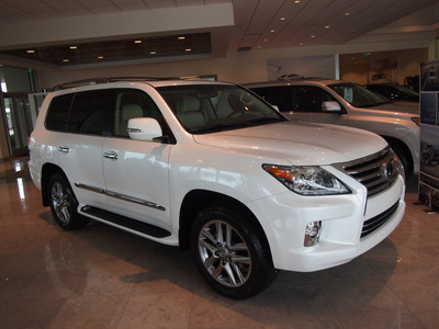 lexus lx 570 2014 white suv gasoline 8 cylinders 4 wheel drive automatic 77074