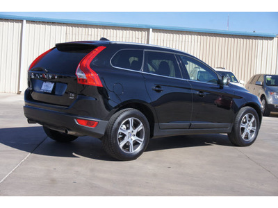 volvo xc60 2013 black t6 gasoline 6 cylinders all whee drive automatic 79110