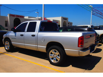 dodge ram 1500 2004 silver pickup truck slt 8 cylinders rear wheel drive automatic 77375