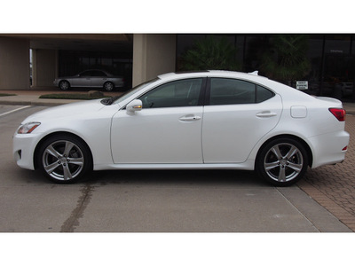 lexus is 250 2011 white sedan 6 cylinders automatic 77546