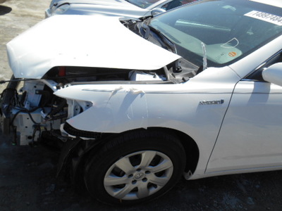 toyota camry hybrid