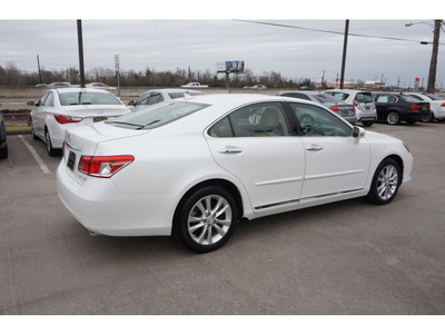 lexus es 350 2011 white sedan 6 cylinders automatic 77546