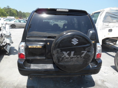 suzuki xl7