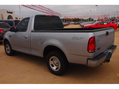 ford f 150 2003 gray pickup truck xl gasoline 6 cylinders rear wheel drive 5 speed manual 77375