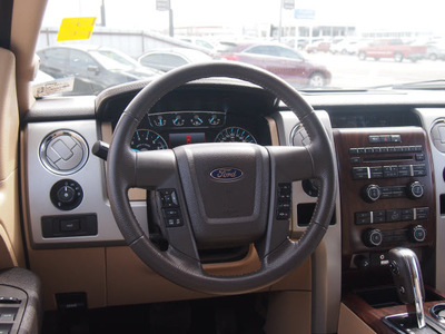 ford f 150 2012 white lariat 6 cylinders automatic 79110