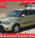 kia soul 2013 green gasoline 4 cylinders front wheel drive automatic 79110
