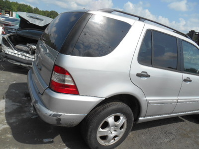 mercedes benz ml320