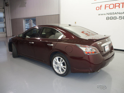 nissan maxima 2014 dk  red sedan 3 5 sv gasoline 6 cylinders front wheel drive automatic 76116