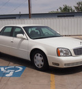 cadillac deville 2005 white sedan gasoline 8 cylinders front wheel drive automatic 79110