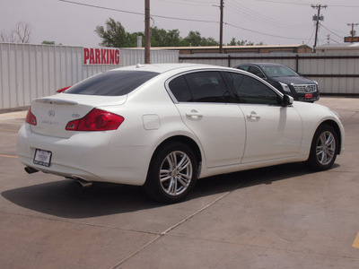 infiniti g37 sedan 2012 white sedan x gasoline 6 cylinders all whee drive automatic 79110