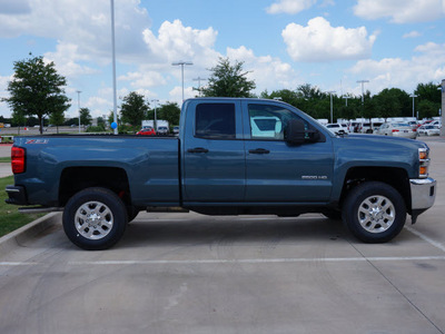 chevrolet silverado 2500hd 2015 blue lt 8 cylinders automatic 76051