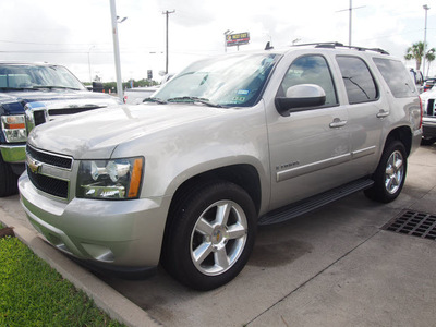 chevrolet tahoe 2009 silver suv lt flex fuel 8 cylinders 2 wheel drive automatic with overdrive 77539