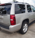 chevrolet tahoe 2009 silver suv lt flex fuel 8 cylinders 2 wheel drive automatic with overdrive 77539