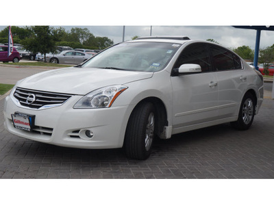 nissan altima 2012 winter frost pearl sedan 2 5 sl 4 cylinders cvt with xtronic 78233