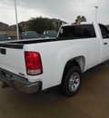 gmc sierra 1500 2009 white 2wd reg cab 133 0 gasoline 6 cylinders 2 wheel drive automatic 76108