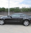 ford mustang 2013 coupe 2dr cpe v6 premium gasoline 6 cylinders rear wheel drive automatic 76108