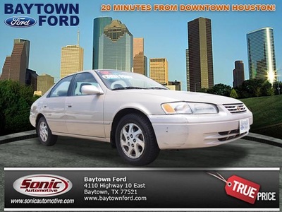 toyota camry 1998 gold sedan xle v6 6 cylinders automatic 77521