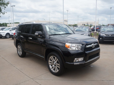 toyota 4runner 2013 black suv limited 6 cylinders automatic 76053