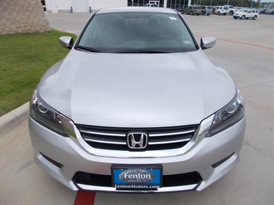 honda accord 2014 silver sedan lx gasoline 4 cylinders front wheel drive cvt 75606