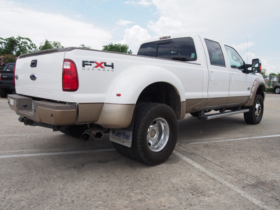 ford f 350 super duty 2011 white lariat biodiesel 8 cylinders 4 wheel drive shiftable automatic 77521