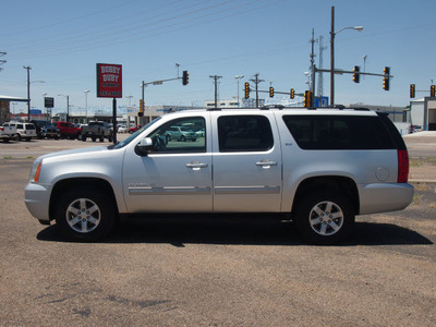 gmc yukon xl 2014 silver suv slt 1500 flex fuel 8 cylinders 4 wheel drive automatic 79110