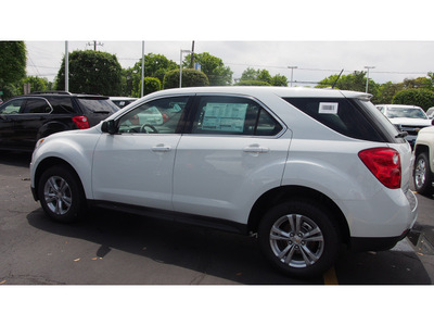 chevrolet equinox 2014 white suv ls gasoline 4 cylinders front wheel drive 6 speed automatic 77581
