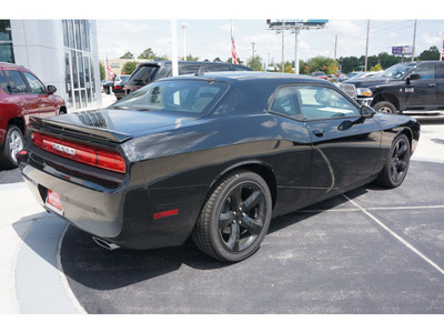 dodge challenger 2014 black coupe rt gasoline 8 cylinders rear wheel drive not specified 77590