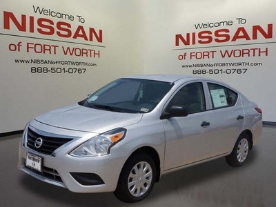 nissan versa 2015 silver sedan s gasoline 4 cylinders front wheel drive 5 speed manual 76116