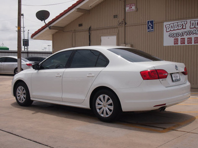 volkswagen jetta 2014 white sedan s 4 cylinders automatic 79110