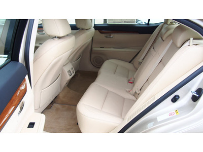 lexus es 300h 2014 beige sedan 4 cylinders automatic 77074