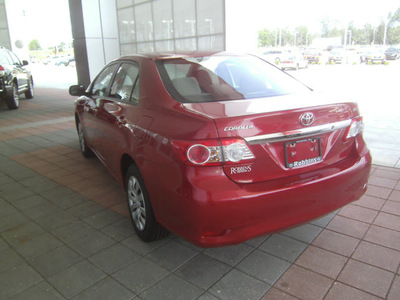 toyota corolla 2012 red sedan le gasoline 4 cylinders front wheel drive automatic 75569
