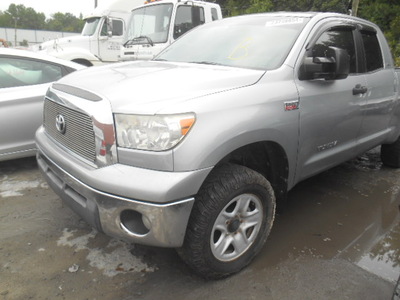 toyota tundra double cab