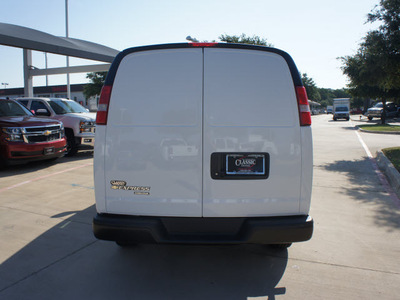 chevrolet express cargo 2014 white van 2500 flex fuel 8 cylinders rear wheel drive automatic 76051