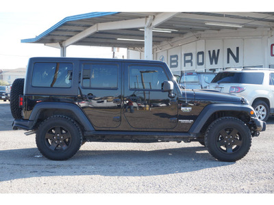 jeep wrangler unlimited 2012 black suv call of duty mw3 gasoline 6 cylinders 4 wheel drive automatic 78853