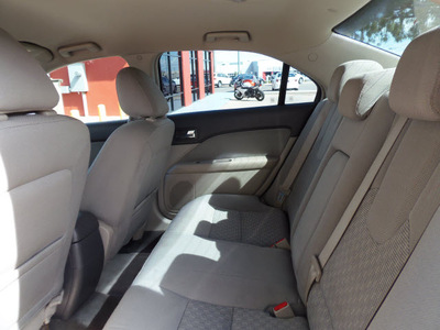 ford fusion 2010 white sedan se 4 cylinders automatic 79936