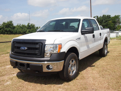 ford f 150 2014 white xl flex fuel 8 cylinders 4 wheel drive automatic 77864